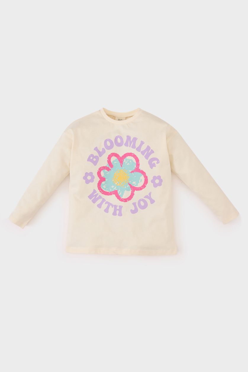 طفلة صغيرة بيج فاتح تيشيرت بنات كم طويل بطبعة زهور قصة عادية برقبة مستديرة
