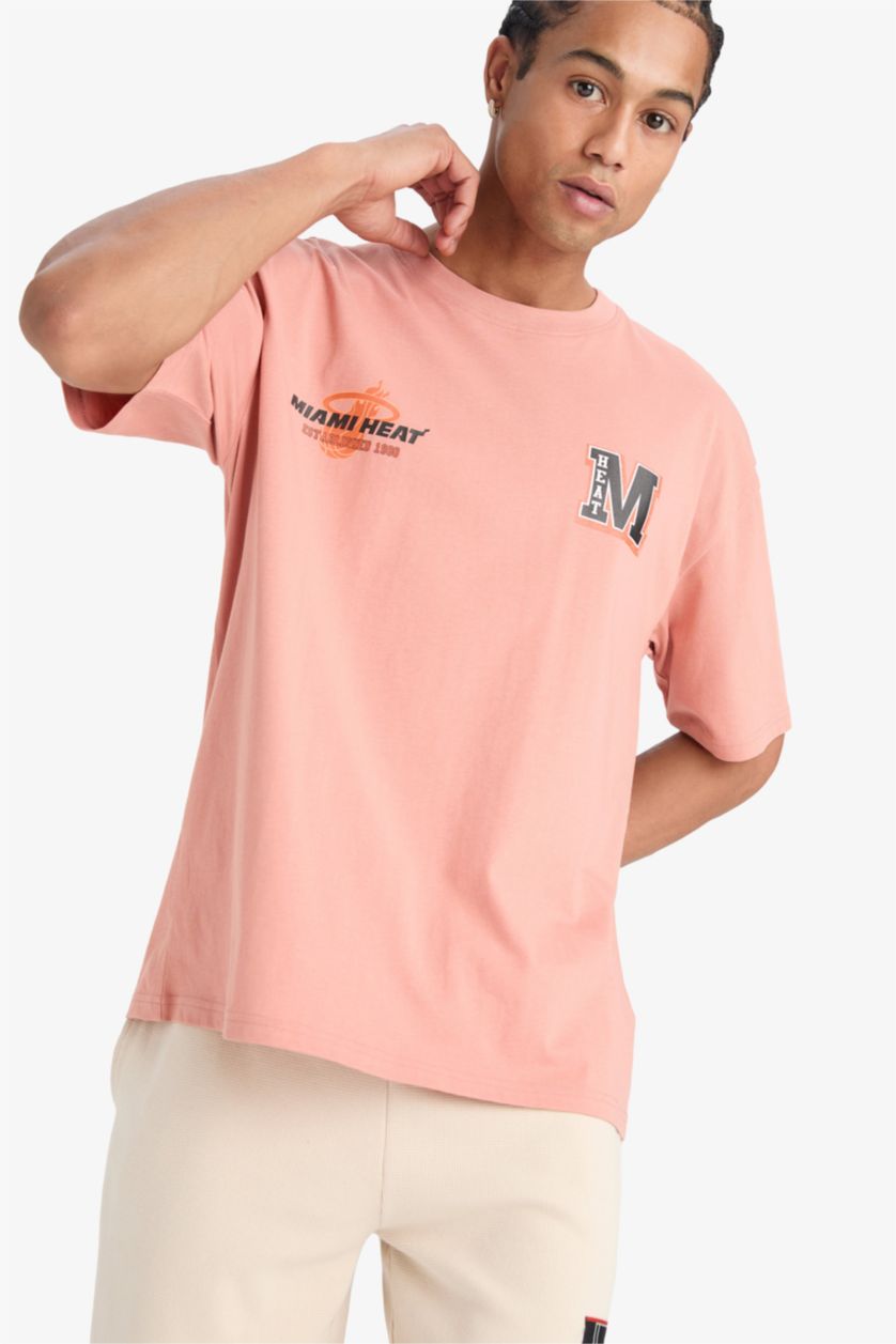 MAN Rose DeFactoFit NBA Miami Heat Oversize Fit T-Shirt