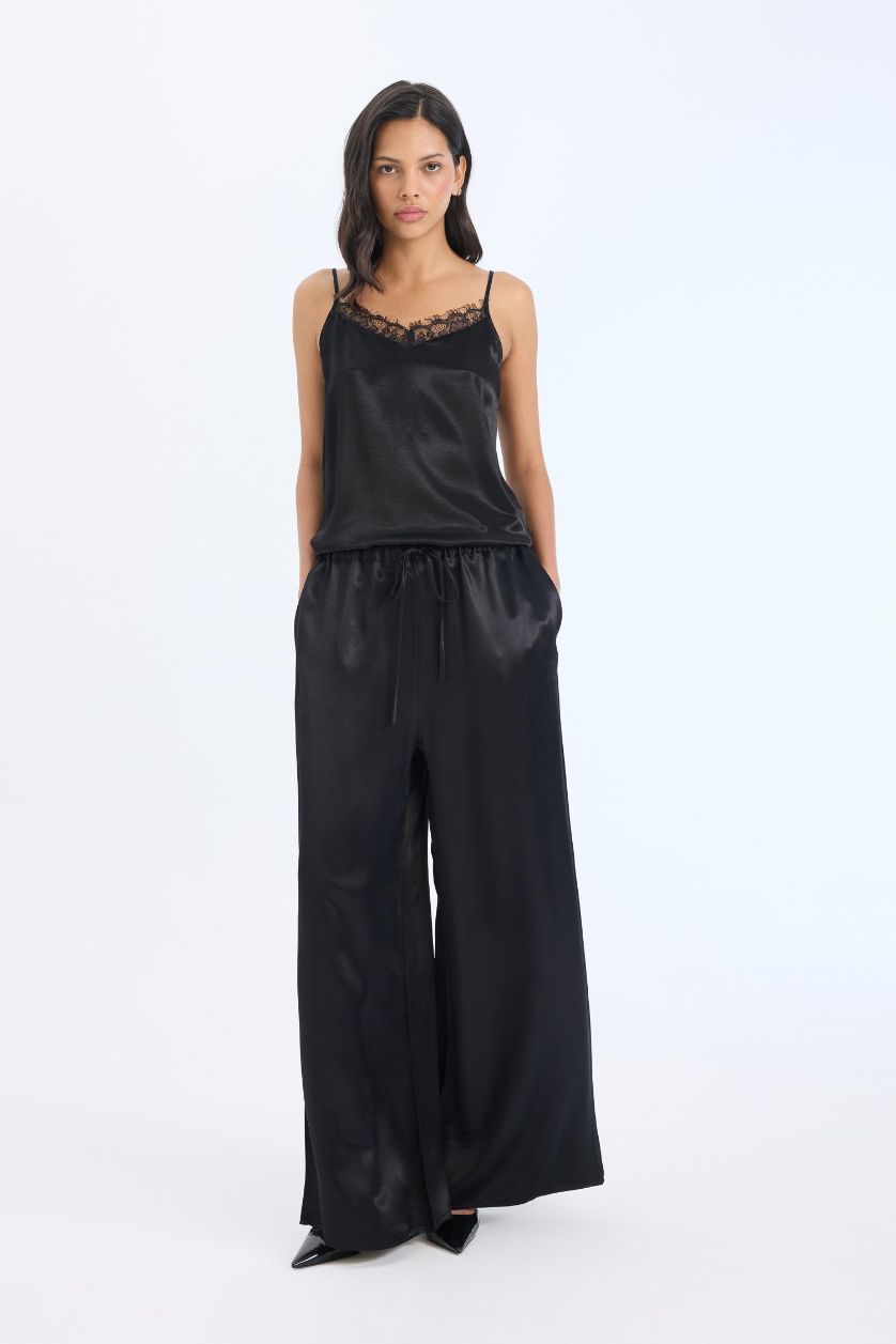 Woman Black Wide Leg High Waist Straight Leg Satin Trousers