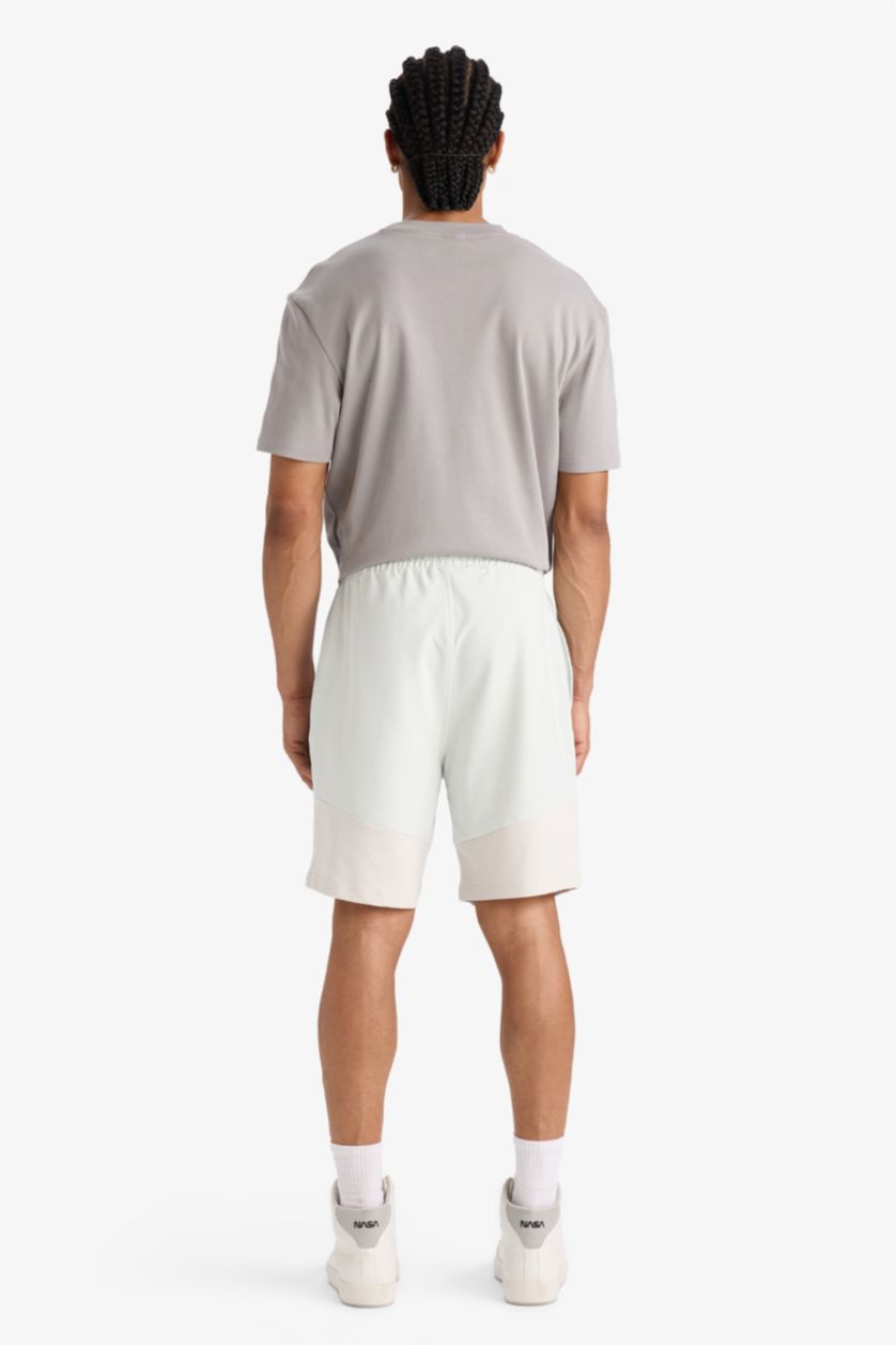 MAN Light Blue DeFactoFit NBA Los Angeles Lakers Standard Fit Shorts