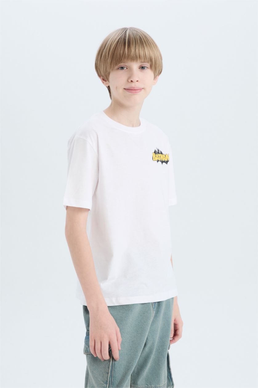 Erkek Çocuk - Genç Erkek Beyaz Batman Bisiklet Yaka Sırt Baskılı Kısa Kollu Tişört Erkek Çocuk