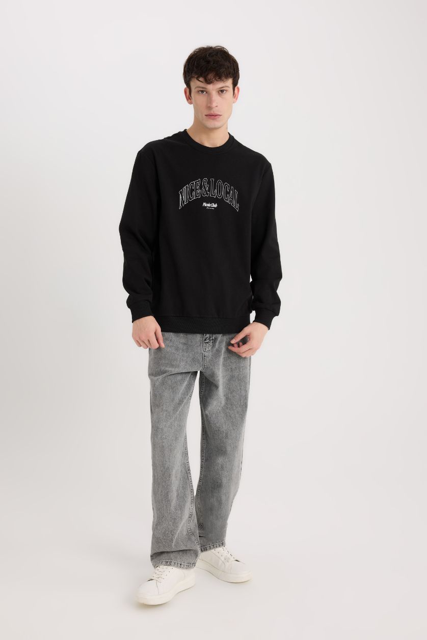 Erkek Siyah Regular Fıt Bisiklet Yaka Baskılı Sweatshirt