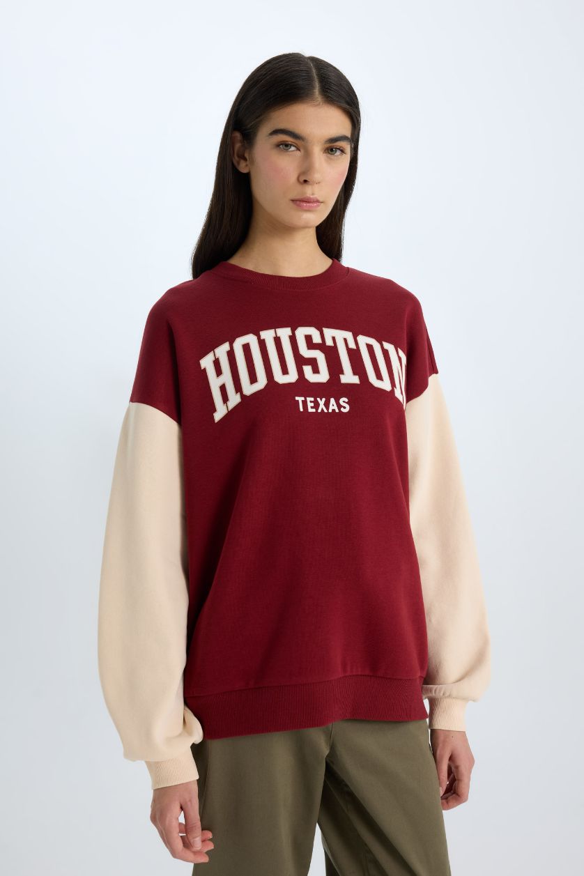 نساء خمري سويت شيرت برسمة اوفر سايز برقبة مستديرة