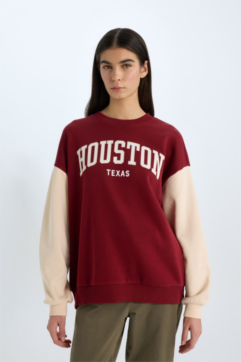 نساء خمري سويت شيرت برسمة اوفر سايز برقبة مستديرة