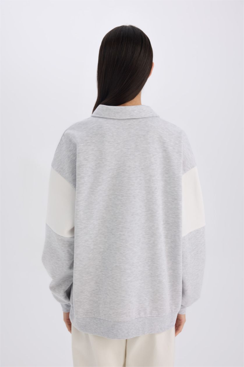 Kadın Gri Melanj Relax Fit Polo Yaka Baskılı Kalın Sweatshirt