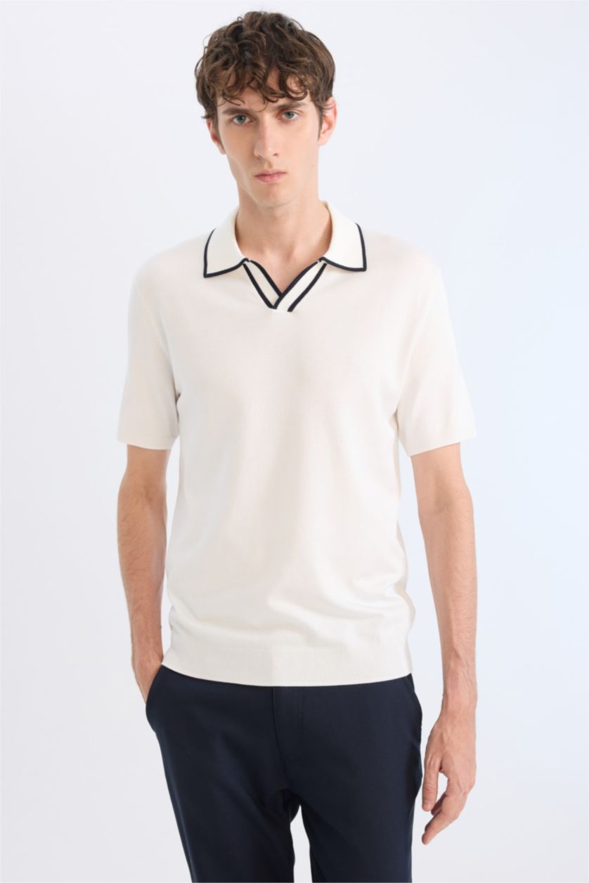 Man White Standard Fit Polo Collar Knitwear Polo T-Shirt