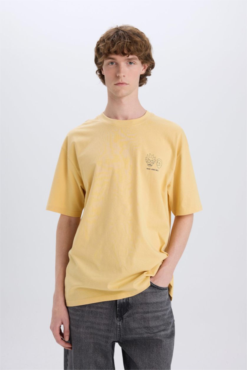 Erkek Açık Sarı %100 Pamuk Rick and Morty Boxy Fit Bisiklet Yaka Sırt Baskılı Kısa Kollu Tişört
