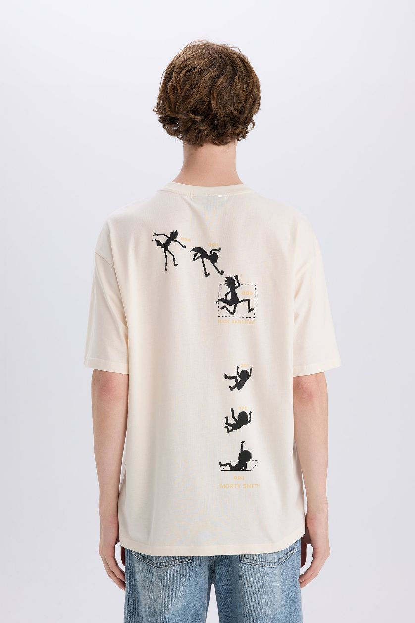 Erkek Ekru %100 Pamuk Rick and Morty Boxy Fit Bisiklet Yaka Sırt Baskılı Kısa Kollu Tişört