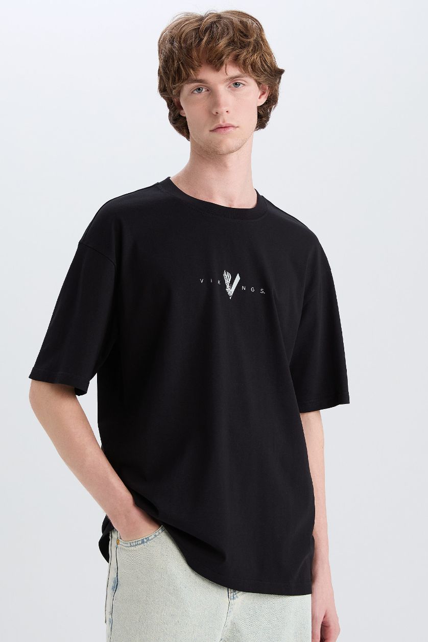 رجالي أسود تيشيرت قطن أوفر سايز مطبوع برقبة مستديرة