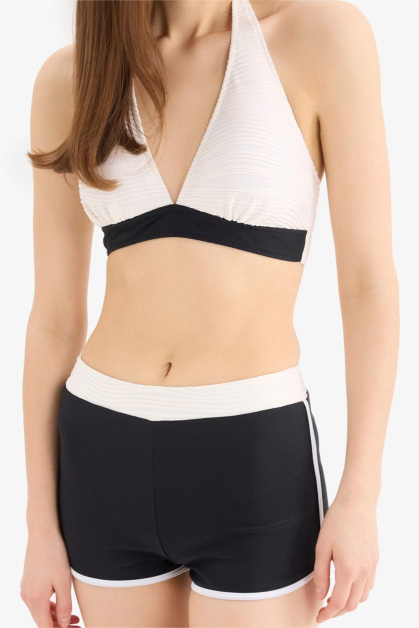 Kadın Siyah Regular Fit Bikini Altı