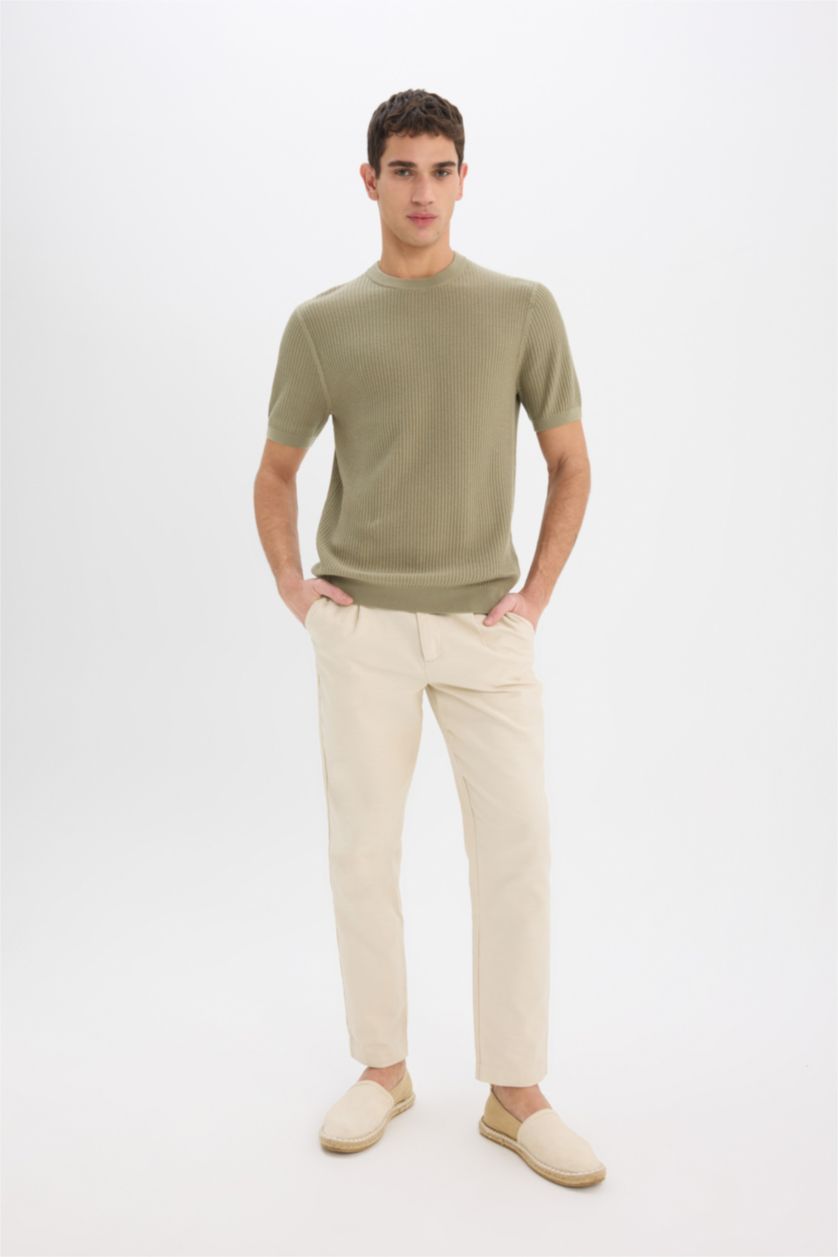 Man Khaki Standard Fit Crew Neck Knitwear T-Shirt