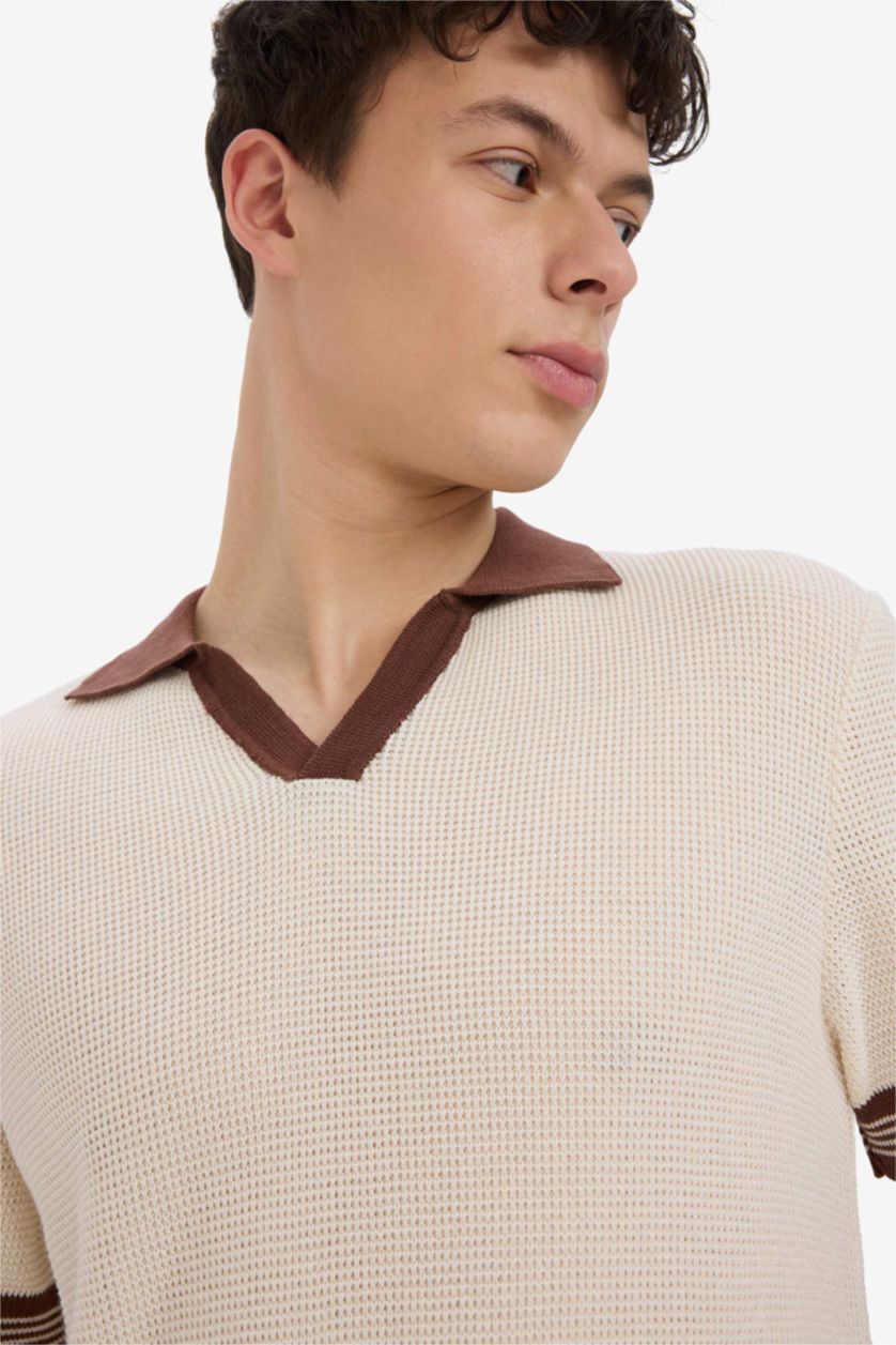 رجال بيج فاتح Standard Fit Knitwear Short Sleeve Polo T-Shirt