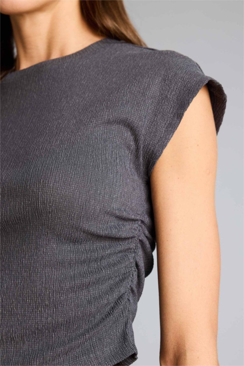 WOMAN Anthracite تيشيرت نص كم منسوج سليم فيت وياقة مستديرة