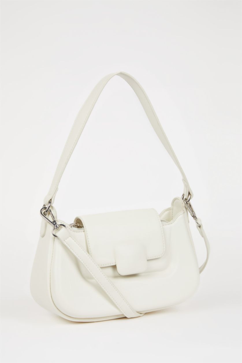 Woman White Woman Faux Leather Shoulder Bag