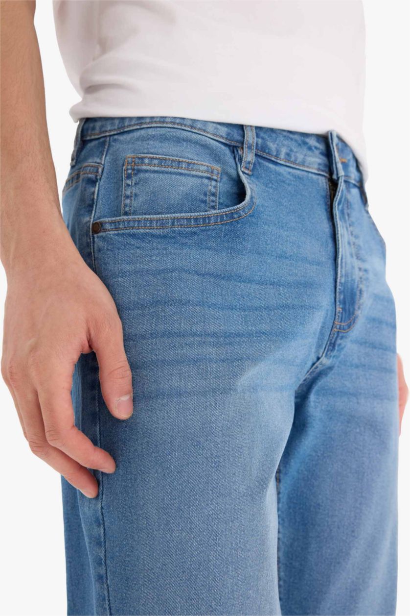 MAN Blue Sergio Regular Fit Normal Waist Straight Jeans