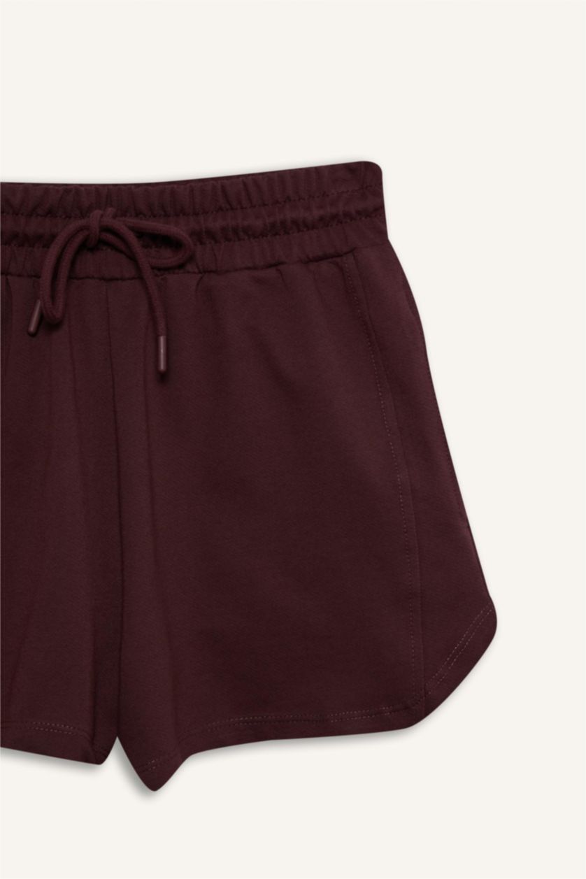 WOMAN Bordeaux شورت قصير رياضي