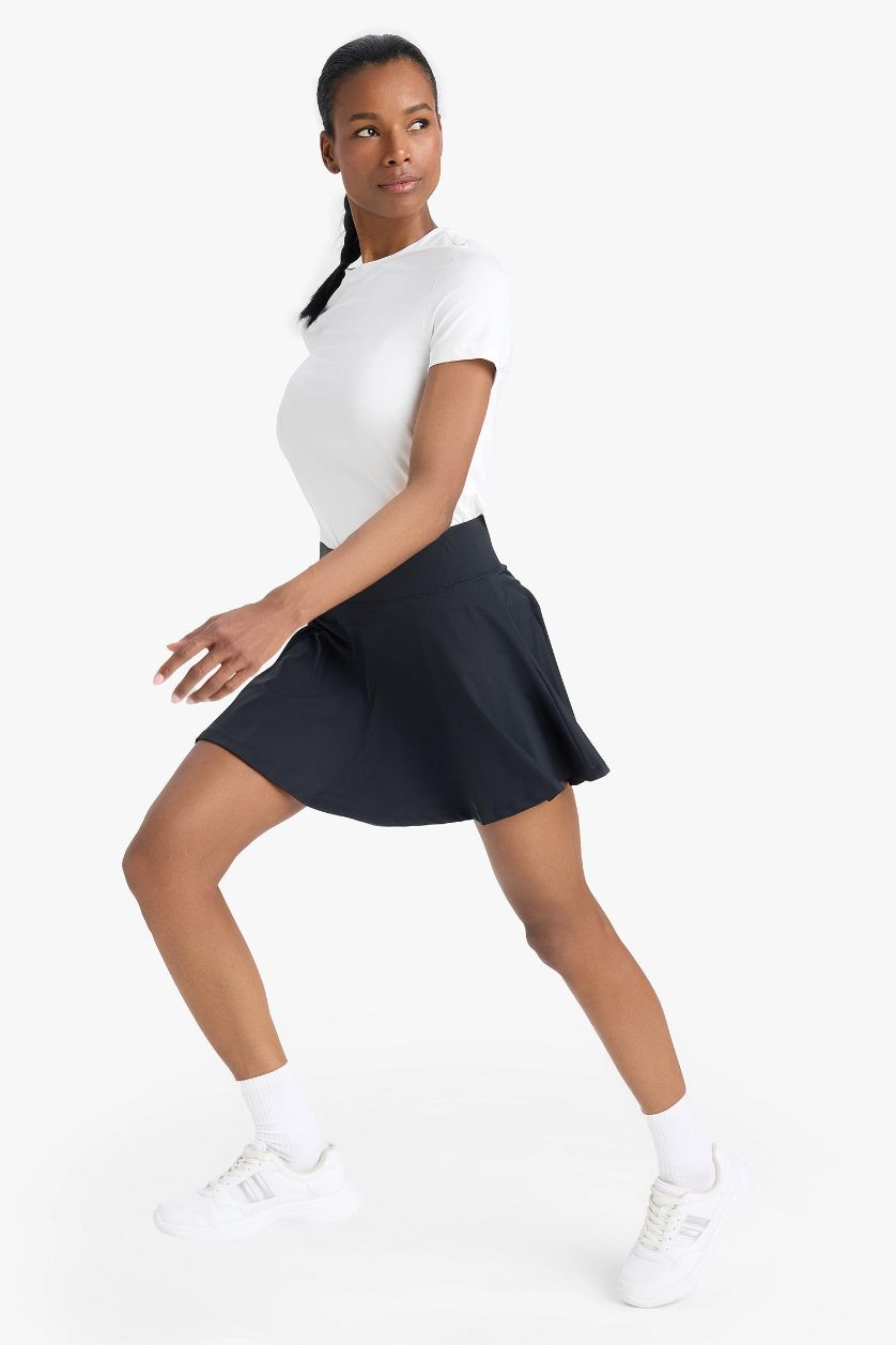 Kadın Siyah İçi Taytlı Pileli Mini Etek