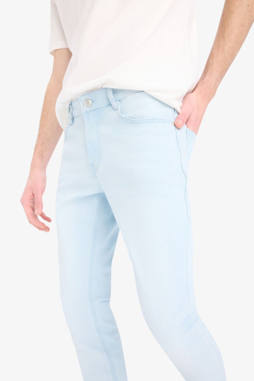 Man Ice Blue Pedro Slim Fit Normal Waist Skinny Leg Jeans