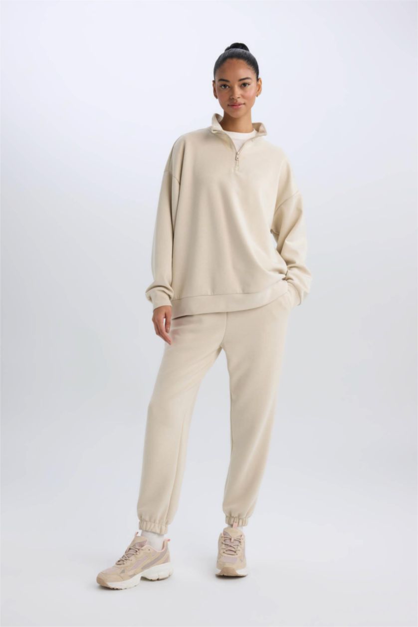 Kadın Kum Standart Fit Uzun İnce Jogger Eşofman Altı Cepli Beli Paçası Lastikli
