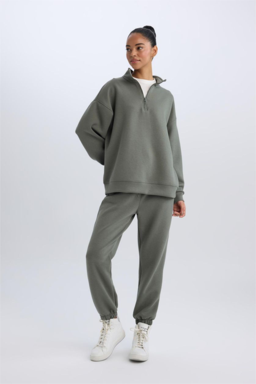 WOMAN Khaki Standard Fit With Pockets Trousers