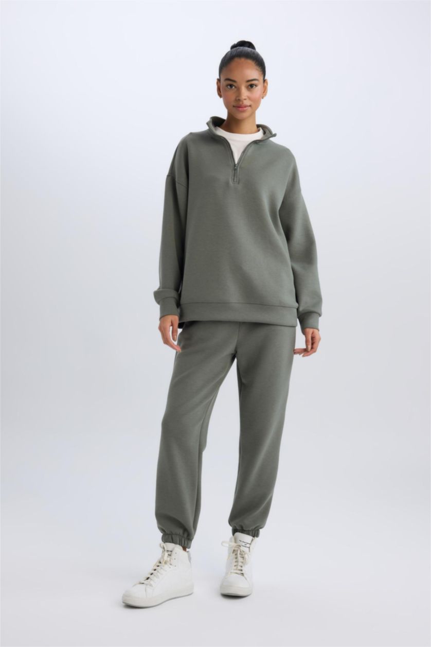 WOMAN Khaki Standard Fit With Pockets Trousers