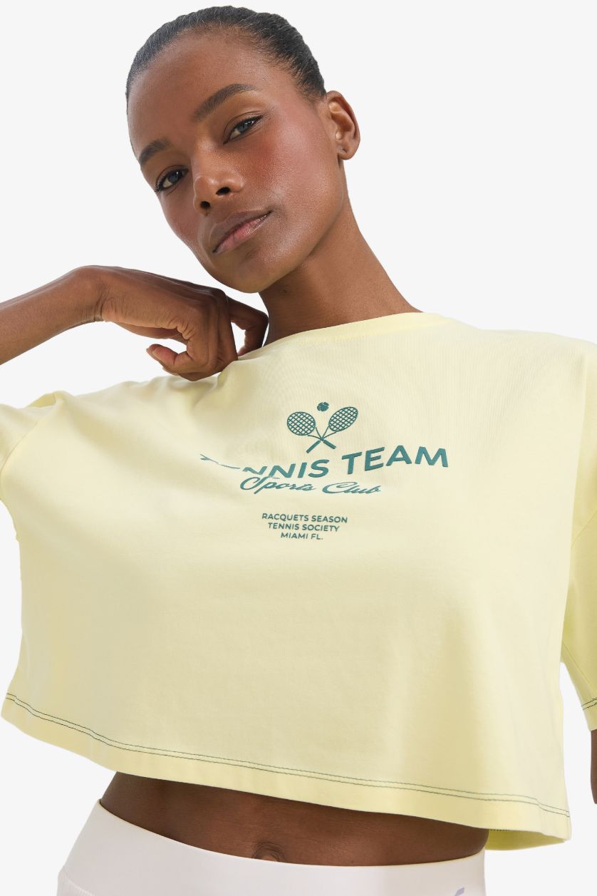 Kadın Açık Sarı Oversıze Bisiklet Yaka Sporcu Kısa Kollu Tişört