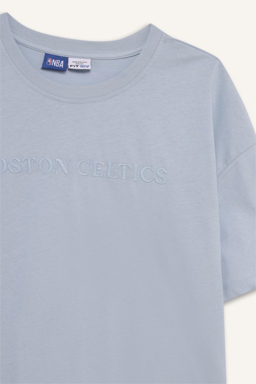WOMAN DULL BLUE DeFactoFit NBA Boston Celtics Oversize Fit Crew Neck Embroidery T-Shirt