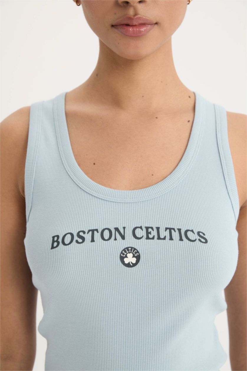 حريمي DULL BLUE تيشيرت كروب رياضي مضلع سليم فيت برقبة مستديرة من بوسطن سيلتكس