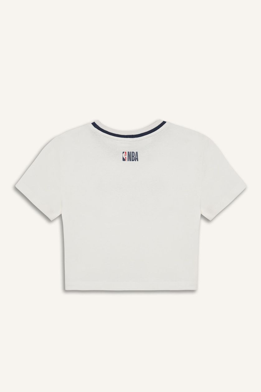 نساء بيج فاتح تيشيرت NBA نص كم سليم فيت برقبة مستديرة من DeFactoFit