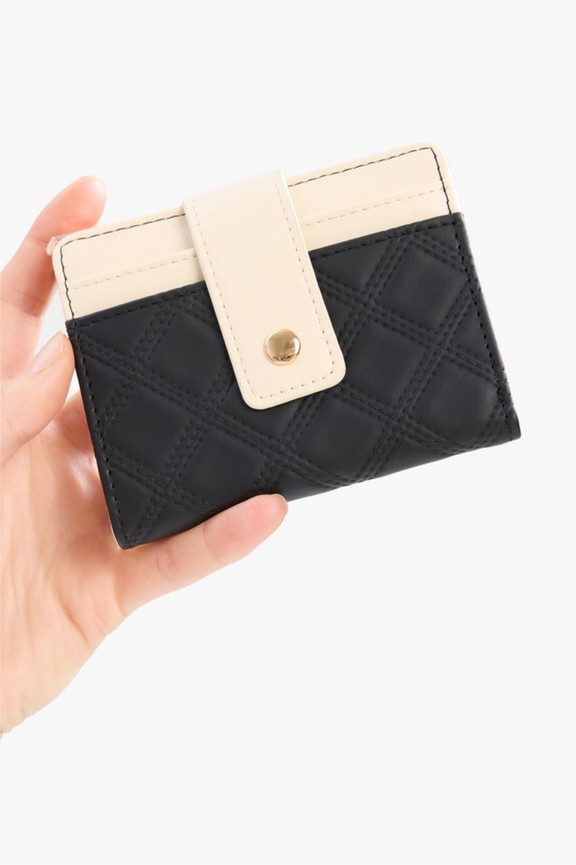 Woman Black Woman Faux Leather Wallets