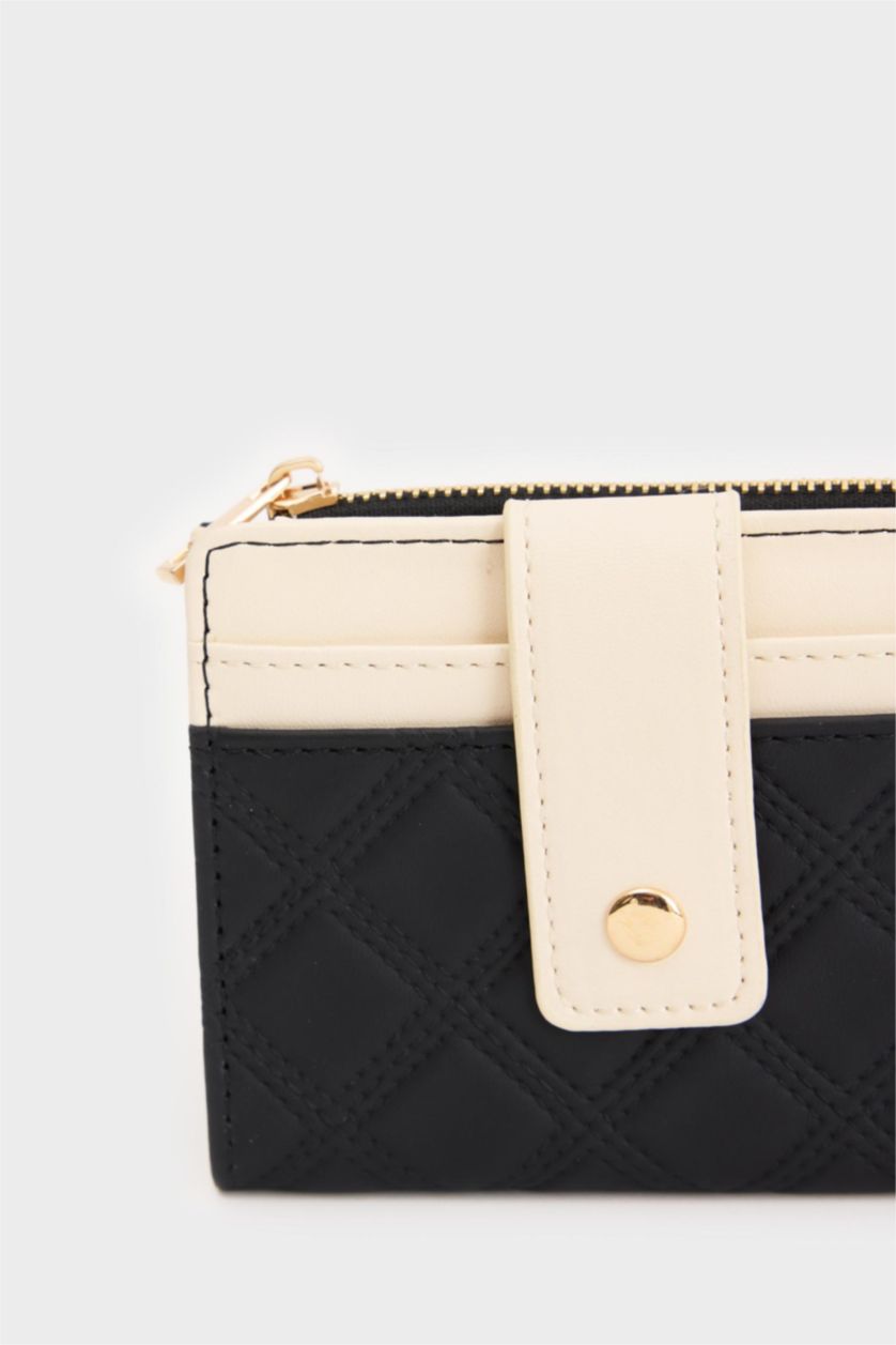 Woman Black Woman Faux Leather Wallets