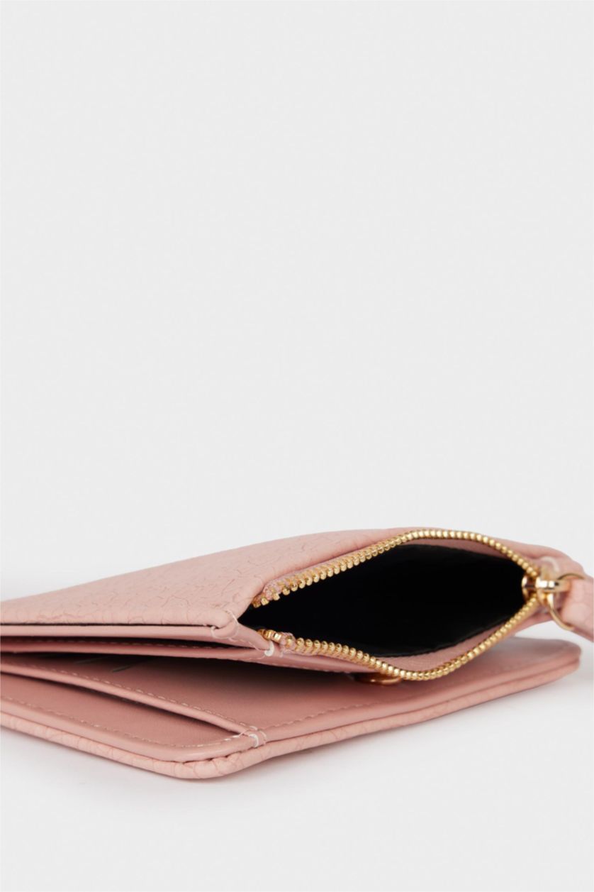 Woman Pink Woman Faux Leather Wallets