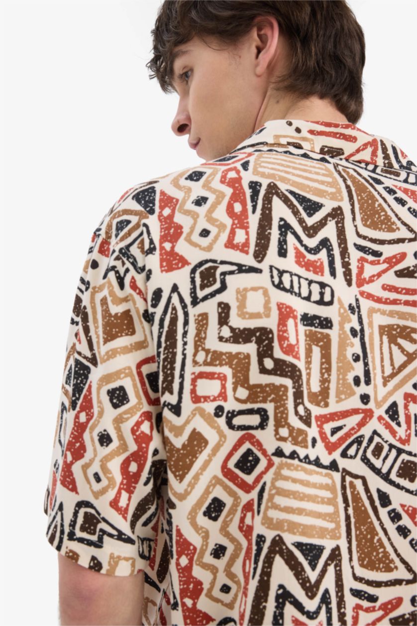 MAN Rose New Regular Fit Apache Neck Printed Short Sleeve Shirt