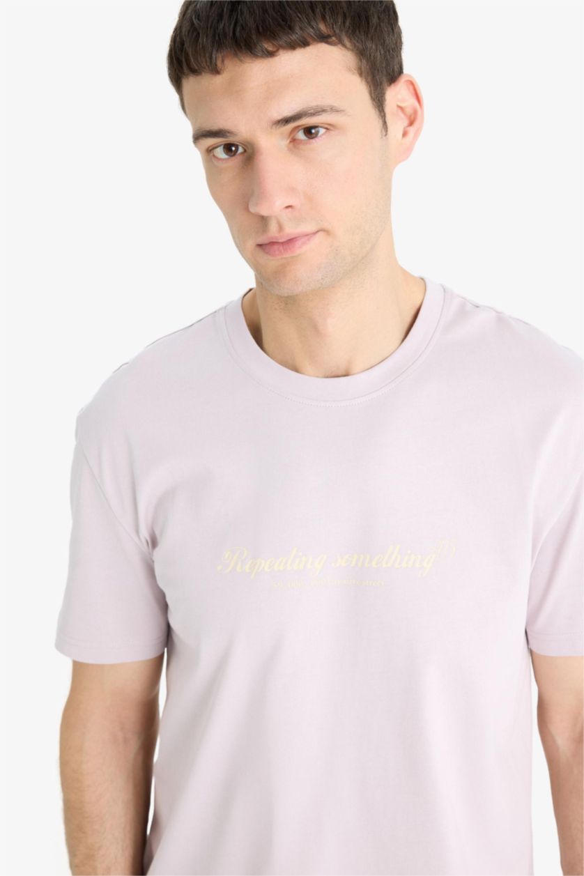 Man Light Lilac Regular Fit Crew Neck Printed Cotton T-Shirt