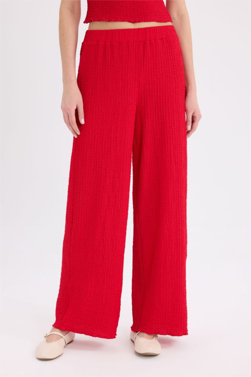 نساء أحمر ديباردور قصة عادية برقبة مستديرة