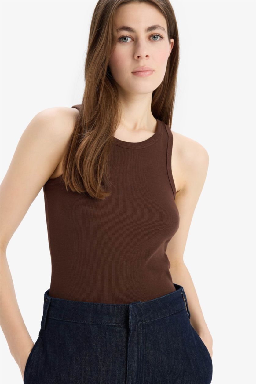 FEMME Marron Coupe slim raccourcie