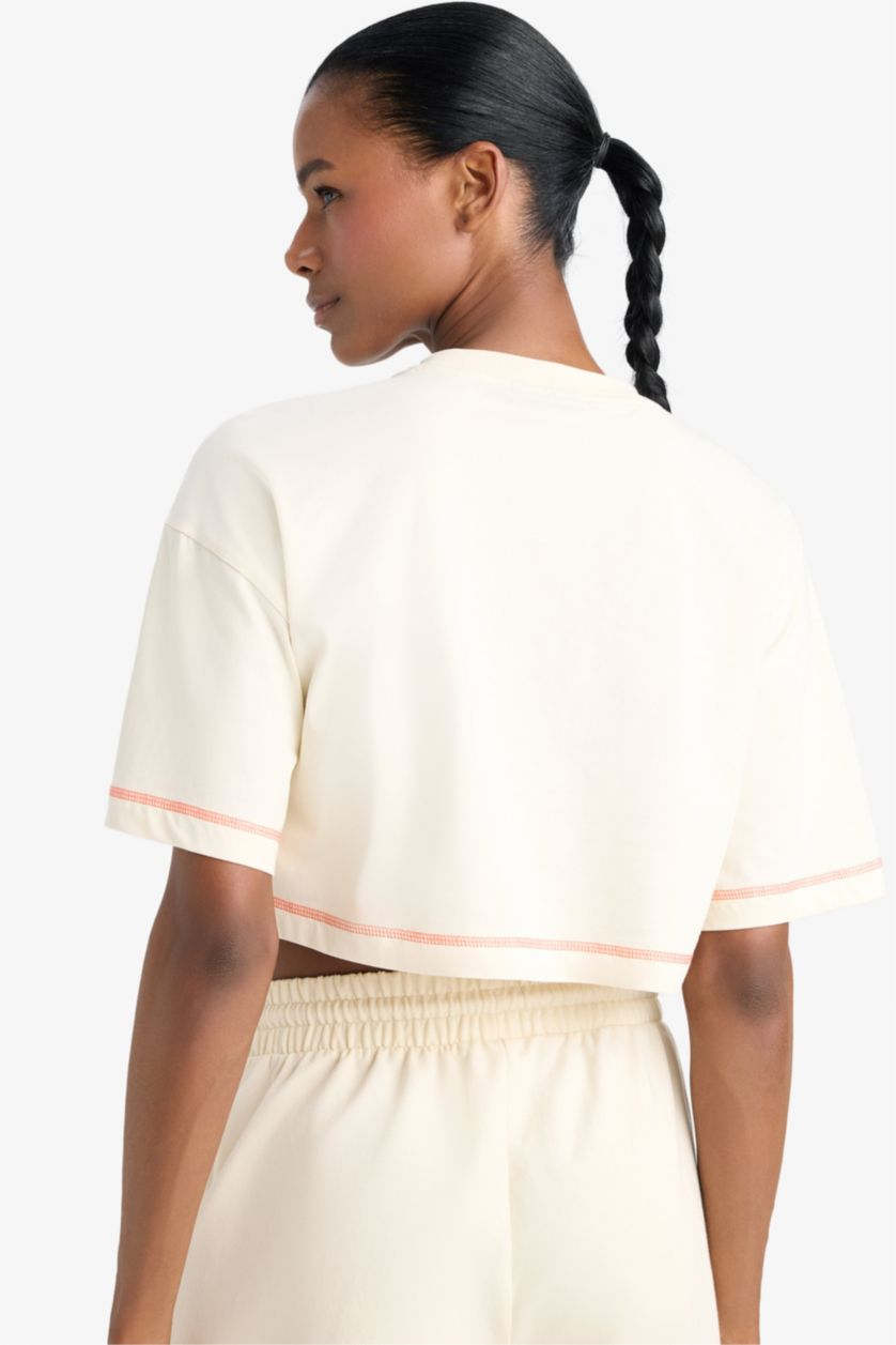 WOMAN Sand تيشيرت رياضي نص كم بفتحة رقبة قصيرة من DeFactoFit NBA Chicago Bulls