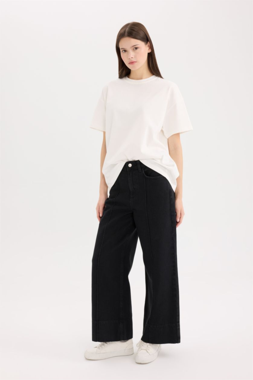 WOMAN Black Short Wide Leg High Waist Crop Washed Jeans