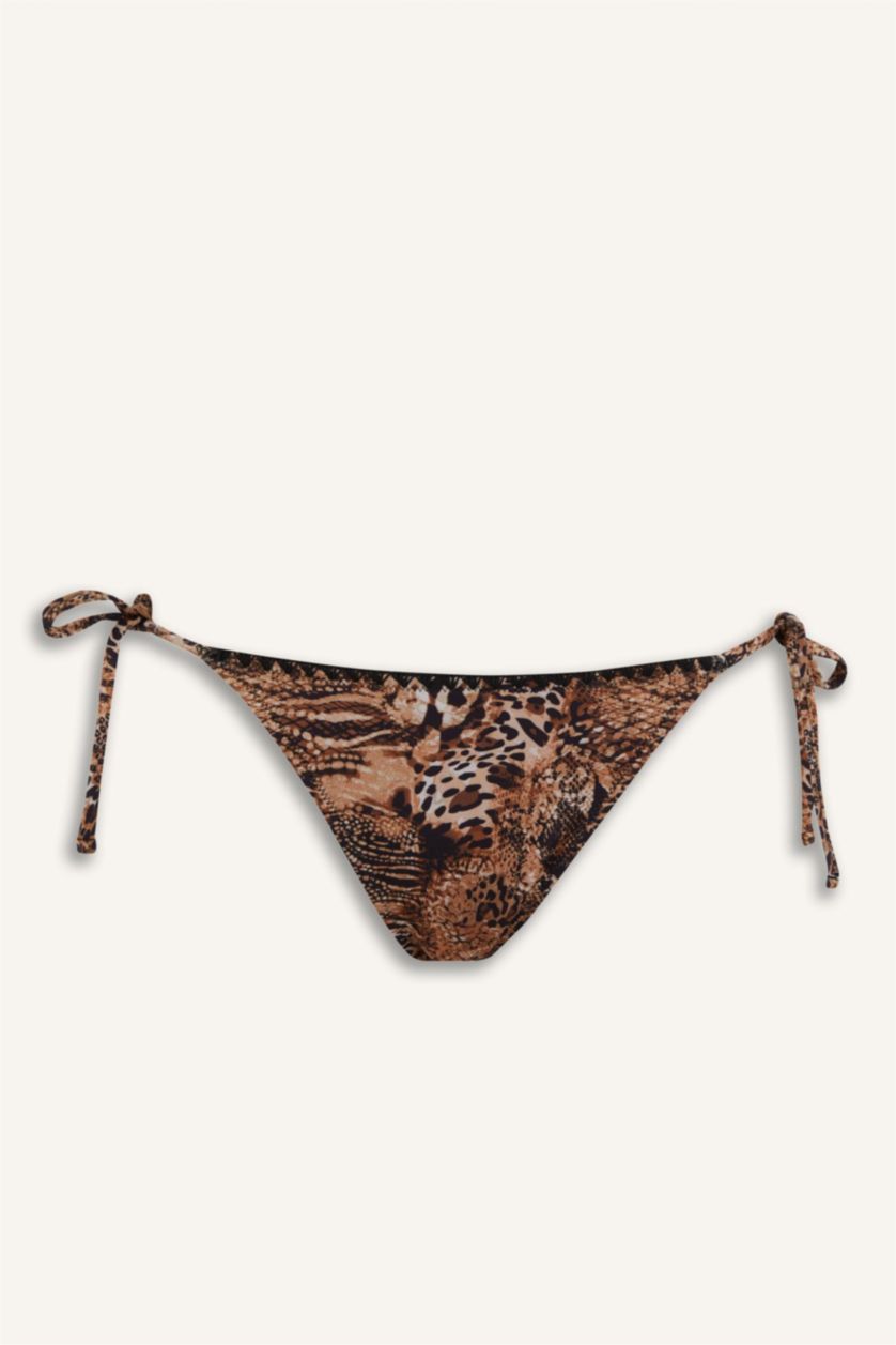 Kadın Siyah Regular Fit Leopar Desenli Bikini Alt