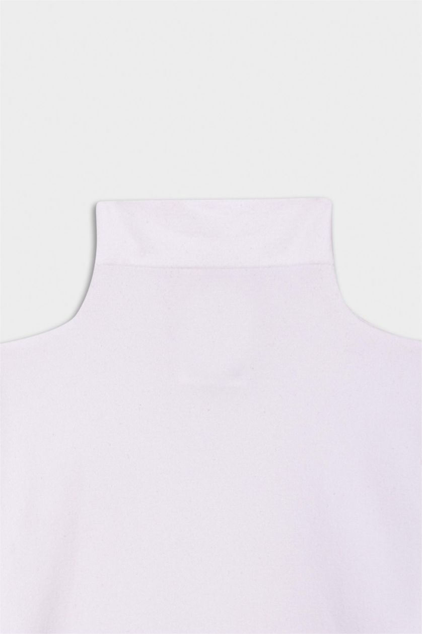 حريمي أبيض بودي سوت أبيض  من Fall in Love