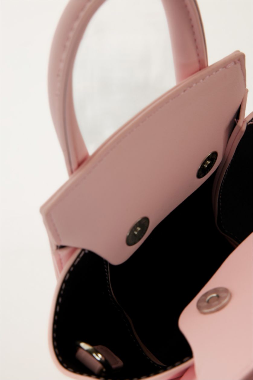Women Pink Faux Leather Shoulder bag