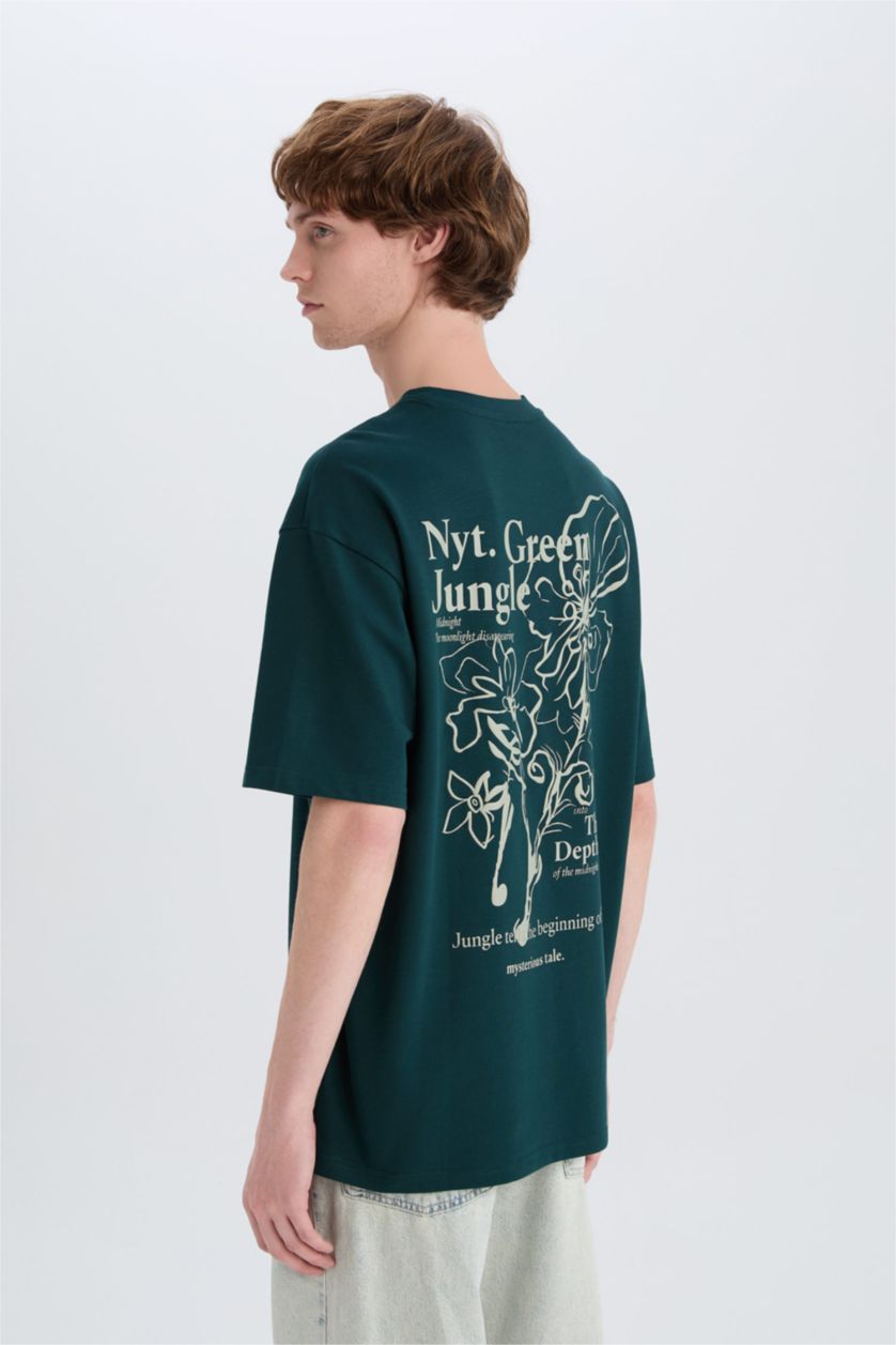 Erkek Koyu Yeşil %100 Pamuk Boxy Fit Bisiklet Yaka Sırt Baskılı Kısa Kollu Tişört