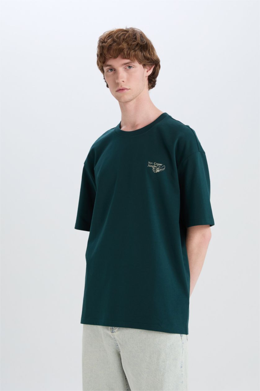 Erkek Koyu Yeşil %100 Pamuk Boxy Fit Bisiklet Yaka Sırt Baskılı Kısa Kollu Tişört