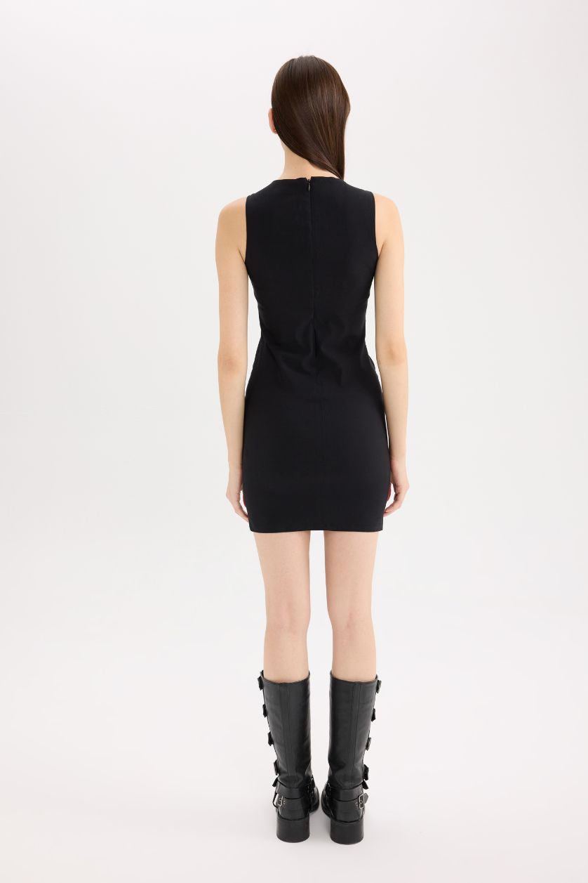 Kadın Siyah Bodycon Vücudu Saran Bisiklet Yaka Bengalin Kolsuz Mini Elbise