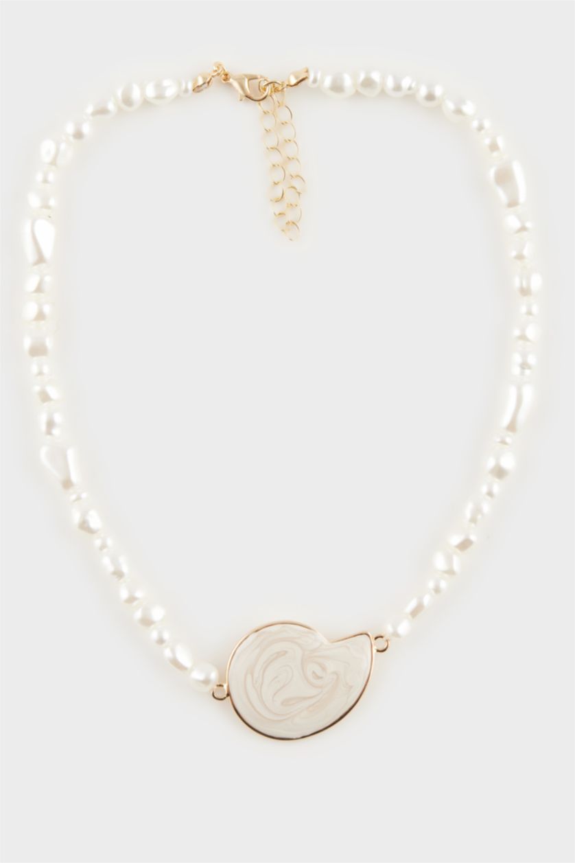 Kadın Beyaz Kadın Mermer Desenli İnci Detaylı Kolye