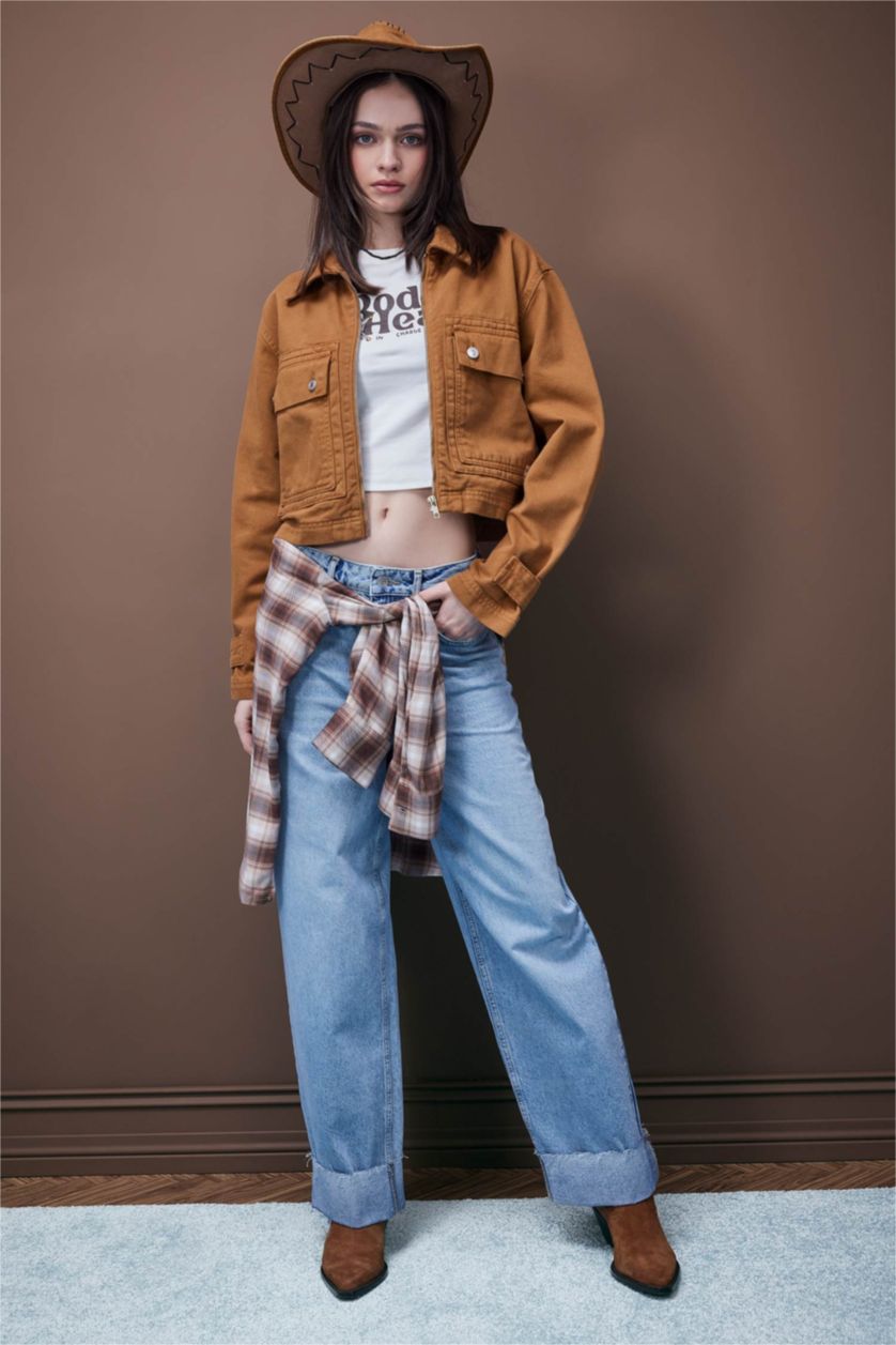 Kadın Camel Crop Dik Yaka Fermuarlı Cepli Gabardin Ceket