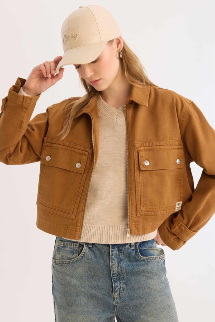 Kadın Camel Crop Dik Yaka Fermuarlı Cepli Gabardin Ceket