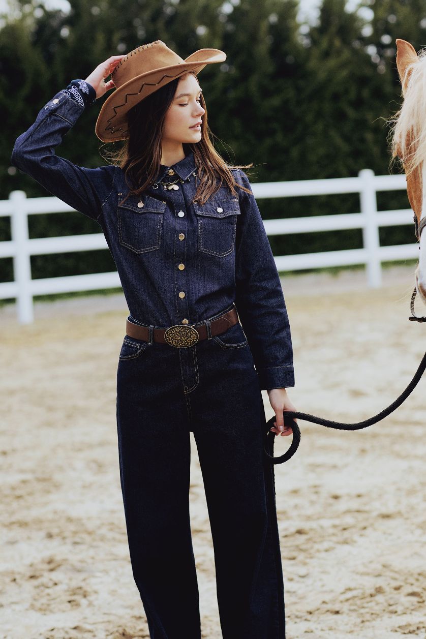 نساء أزرق غامق قميص جينز قصة عادية بأزرار