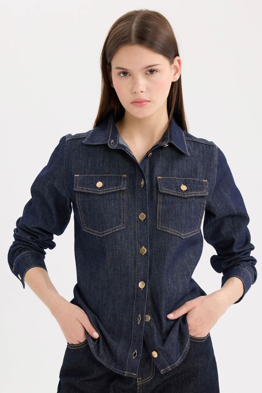 نساء أزرق غامق قميص جينز قصة عادية بأزرار