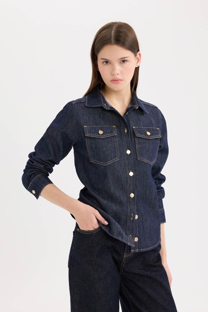 نساء أزرق غامق قميص جينز قصة عادية بأزرار